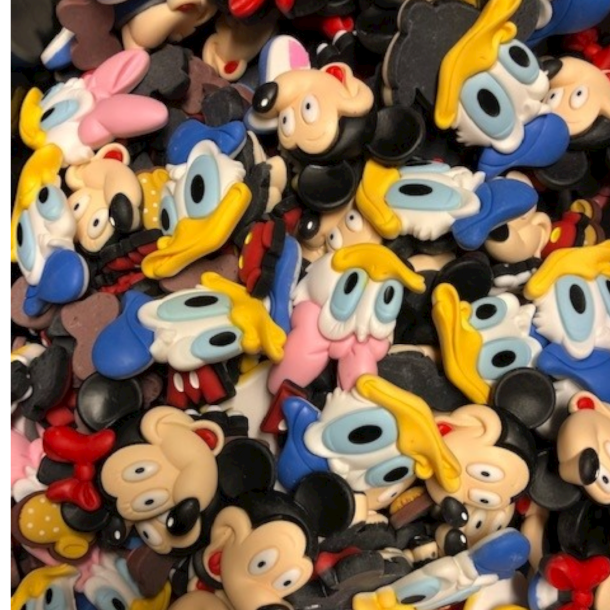 Mega Disney Charms 3-4 stk