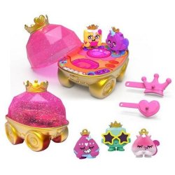 Pinky Promise Gemmy Friends Royal Cariage 7x8cm